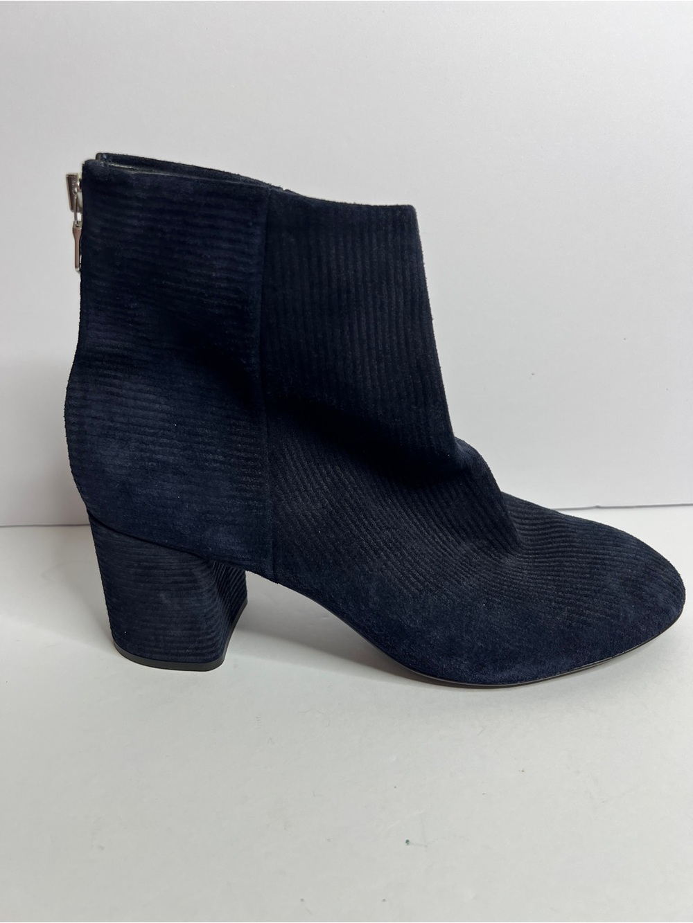 Rag & Bone Navy Blue Ribbed Suede Ankle Boots Made In Italy Size 39 US 9